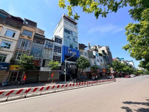 DÂN XÂY-Ô TÔ TRÁNH THÔNG 2 ĐẦU PHỐ-DÒNG TIỀN 22TR/THG -ĐẦU TƯ CHỈ NHỈNH 14 TỶ- TRUNG TÂM CẦU GIẤY.