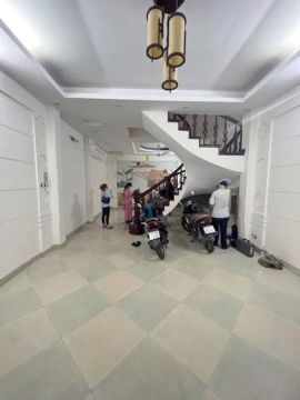 Cần cho thuê nhà ngõ Phân Lô Trần Quốc Hoàn, Cầu Giấy