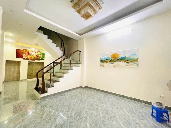 Cho thuê nhà mới nguyên căn khu phân lô quân đội  Tô Vĩnh Diện, Thanh Xuân