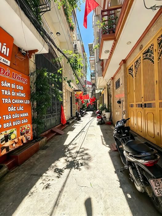 3,3 TỶ - MINH KHAI – NHÀ 5 TẦNG - NGÕ RỘNG - KINH DOANH - SỔ RIÊNG - KHÔNG QH