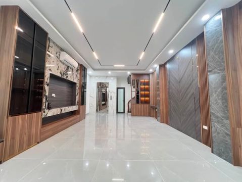 Nhà phố Tân Mai- Nguyễn Chính- Ô tô đỗ cổng