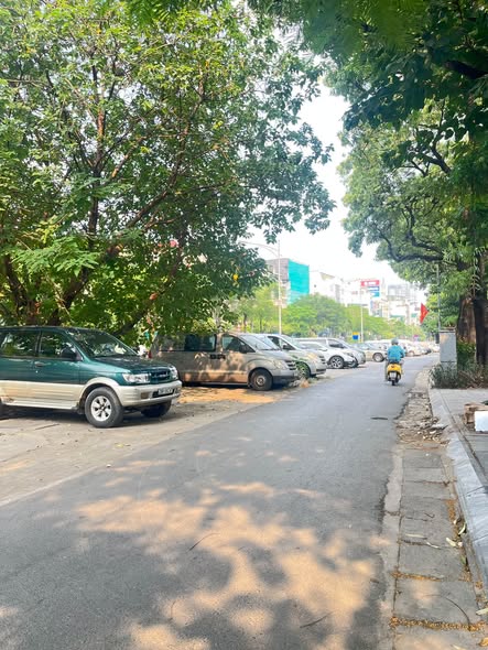 Trần Khát Chân 6 Tầng-Chỉ: 7.2 Tỷ Hai Bà Trưng Hà Nội- Thang Máy