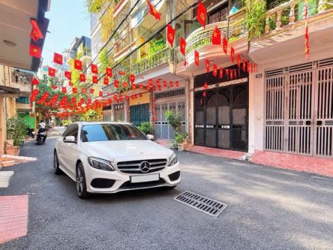 PHÂN LÔ - NGHĨA TÂN - 60M2 - 4 TẦNG - GARA Ô TÔ - KINH DOANH - Ô TÔ TRÁNH - SAU 1 NHÀ RA MẶT PHỐ _