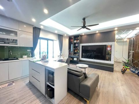 Anh trai mình cần tiền bán gấp chung cư 789 Mỹ đình tòa A, 110m2, 3 ngủ,2 WC, tầng trung, full nộ...