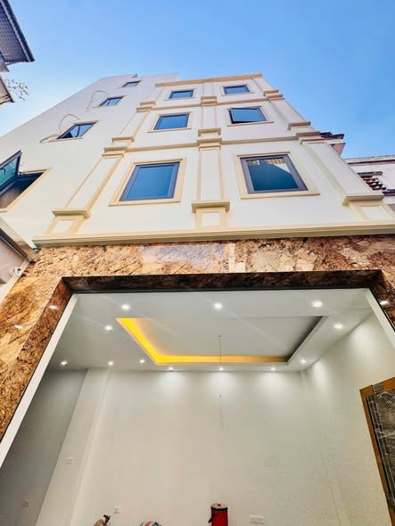 BÁN SUPER PHẨM PHỐ LẠC TRUNG 50M² 7 TẦNG THANG MÁY – MẶT TIỀN KHỦNG – NGÕ THÔNG – 3 BƯỚC RA PHỐ –...