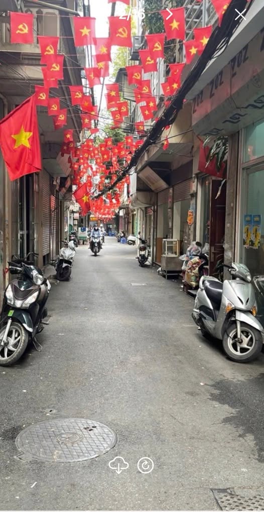 Bán ăn nhà riêng tại ngõ HB 7 phố Minh Khai, quận Hai Bà Trưng. Ngõ trước nhà rộng hơn 2m, ngõ th...