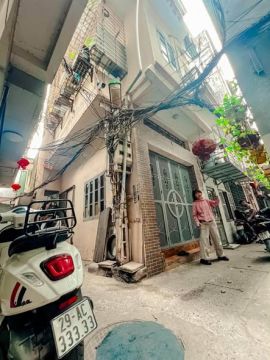 CỐT LÕI HAI BÀ - LÔ GÓC - KHU DÂN TRÍ CAO - GẦN PHỐ - GIAO THÔNG THUẬN LỢI - BAY NHANH