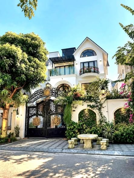 44,5 TỶ SỞ HỮU BIỆT THỰ 250M² – LÊ TRỌNG TẤN, QUỸ ĐẤT RỘNG, TIỀM NĂNG VƯỢT TRỘI!