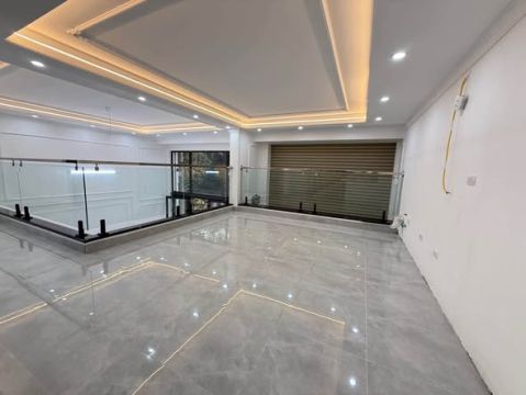 PHÂN LÔ VĨNH HOÀNG - VỈA HÈ Ô TÔ TRÁNH - MẶT TIỀN 8.5M - 6 TẦNG THANG MÁY - CHỈ 25 TỶ