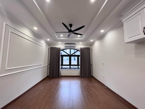 CHUYỂN NHƯỢNG NHÀ ĐẸP NGỌC THỤY – BỒ ĐỀ | LONG BIÊN