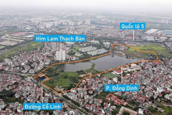 Chính chủ bán Chung cư gần Aeon Long Biên. Diện tích 75m, 2 phòng ngủ, 2 vệ sinh, full nội thất
