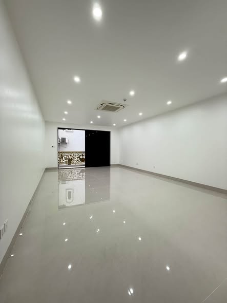 CHÍNH CHỦ CHO THUÊ MẶT BẰNG VÀ VP PHỐ HOÀNG VĂN THÁI - CHỈ TỪ 7,5 TRIỆU - TOÀ NHÀ MỚI - PCCC ĐẦY ĐỦ