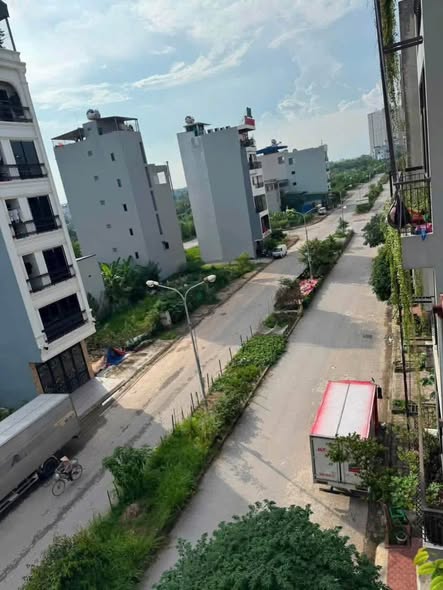 #CHỦ BÁN ĐẤT TẶNG NHÀ 4 TẦNG MẶT ĐƯỜNG ĐÔI KHU B #YÊN NGHĨA HÀ ĐÔNG .GIÁ NHỈNH 12 TỶ . NGANG GIÁ ...