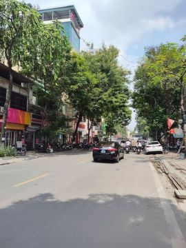 Siêu phẩm Cho Thuê Tôn Đức Thắng - Đống Đa -lô Góc.
