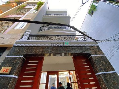 Bán nhà Võng Thị - Phường Bưởi - Diện Tích 50m2 xây 4 tầng - Mt 4m.