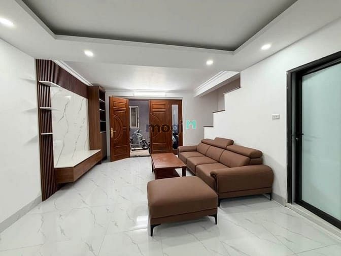 Bán nhanh nhà ngõ Vĩnh Tuy, giá 17.5 tỷ, 55m2x4T, thiện chí bán