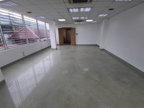 Cho thuê 6 tầng toà nhà mặt phố Tôn Đức Thắng, lô góc cực đẹp.