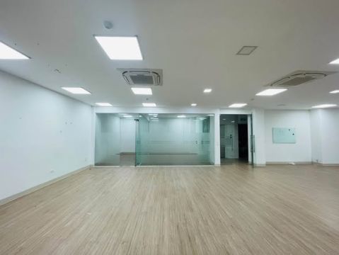 CHO THUÊ SÀN VĂN PHÒNG NGUYỄN TUÂN - CẠNH CÔNG VIÊN THANH XUÂN THOÁNG ĐÃNG