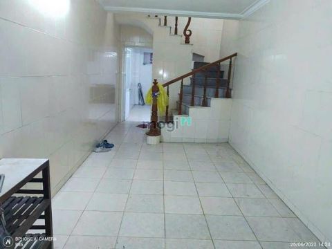 Bán nhanh nhà ngõ 218 Lạc Long Quân, giá 23 tỷ, 90m2x5T, ở luôn