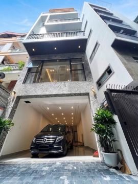 NGUYỄN SƠN – Ô TÔ ĐỖ CỬA – PHÂN KHÚC 17 TỶ!