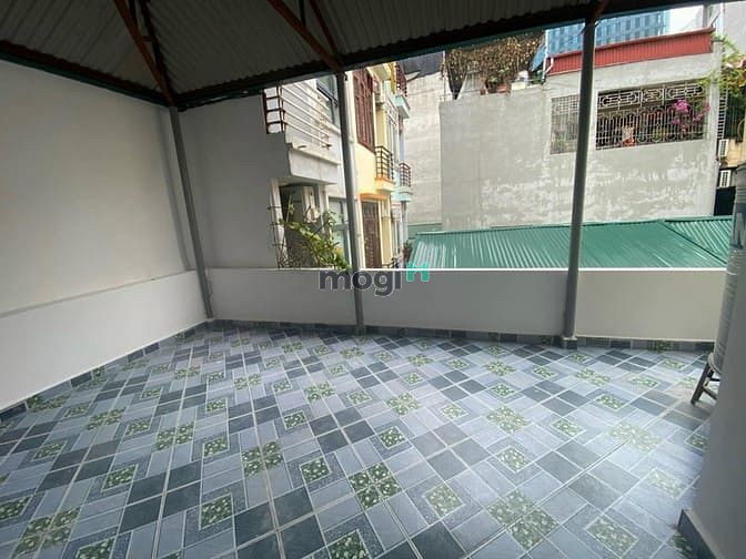 Bán đất ngõ Thanh Am, LB giá 5.8 tỷ, 42m2, lô góc 2 thoáng