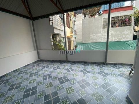 Bán đất ngõ Thanh Am, LB giá 5.8 tỷ, 42m2, lô góc 2 thoáng