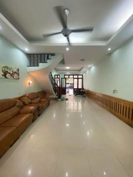 Cho thuê bất động sản Hai bà trưng 20tr/th