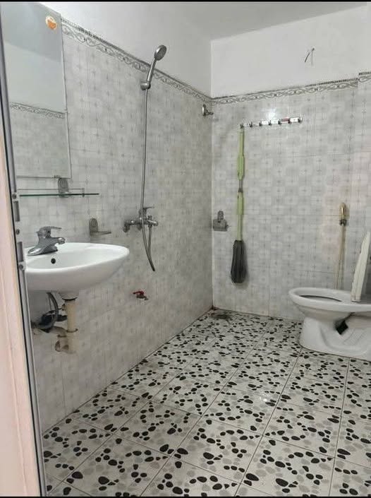 CHO THUÊ NHÀ ĐẸP MẬU LƯƠNG 50M2 3.5 TẦNG CHỈ 10 TRIỆU/THÁNG!