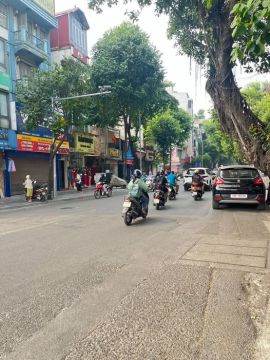 Chỉ có 4.35 tỷ - nhà đẹp 3 ngủ đủ công năng.