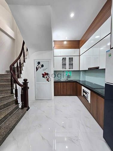 Bán nhà khu PL Nguyễn Đình Hoàn, CG giá 12 tỷ, 45m2x5T, ảnh thật