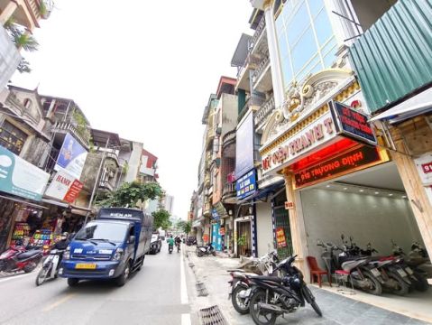 Mặt Phố Hoàng Mai - 55m2 - 18.5 Tỷ
