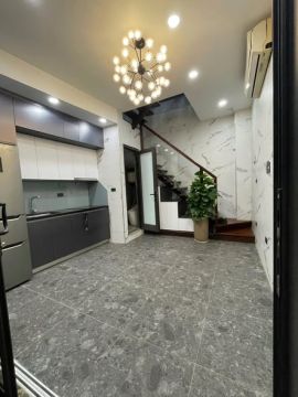 THỤY KHUÊ - 5 TẦNG - GẦN PHỐ NGÕ THÔNG - 5.99 TỶ