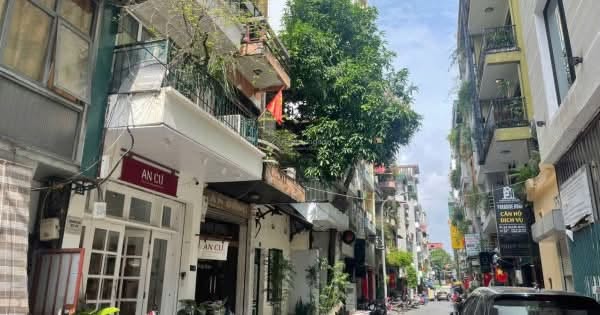 Mặt phố Nam Ngư – Hoàn Kiếm, quỹ đất 110m², mặt tiền 4,3m, giá hơn 60 tỷ.