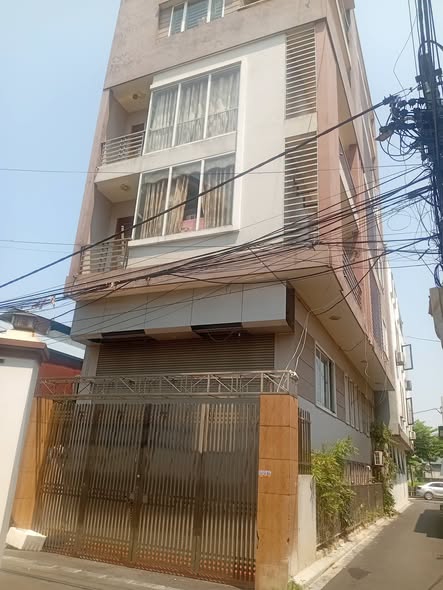- Sẵn nhà 7 tầng Nguyên khê, Đông Anh, Hà Nội diện tích 96m².