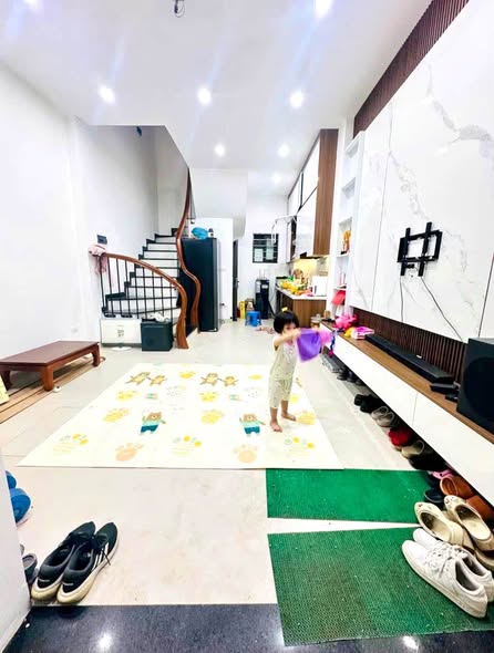 4,4 tỷ cho căn 25m2 Tân Mai phố