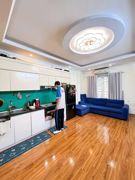 35m2, 5T, 3PN, 12TR/th Vũ Tông Khương Hạ, Vũ Tông Phan