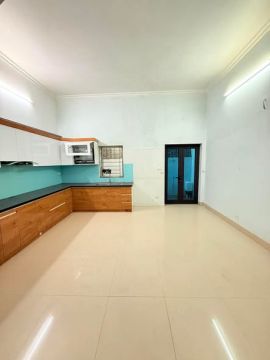 GIẢM SỐC 2.5 TỶ - BÁN ĐẤT TẶNG NHÀ 3 TẦNG CỔ LINH (LONG BIÊN)