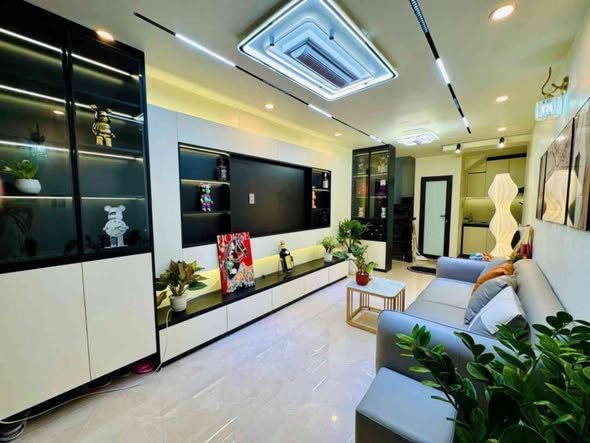 BÁN NHÀ PHỐ TRẦN KHÁT CHÂN (SÁT BẠCH MAI – VÕ THỊ SÁU) – 24M² (TỪ TẦNG 2 ĐẠT 30M²) 5 TẦNG 3 NGỦ –...