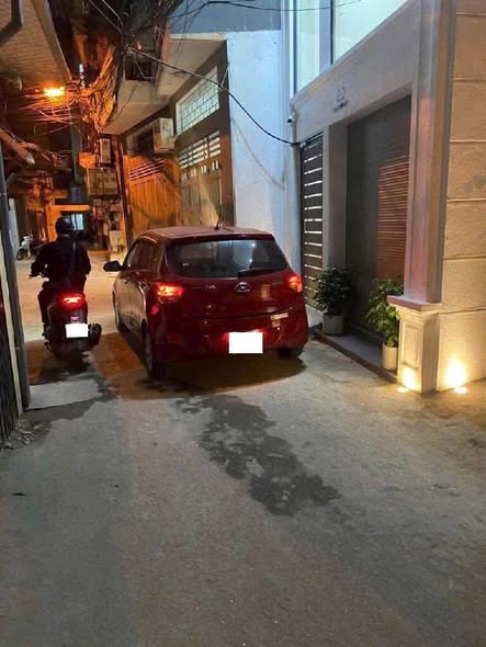 * Gấp Lắm! BÁN CCMN Mỹ Đình 16 Phòng - Ô tô