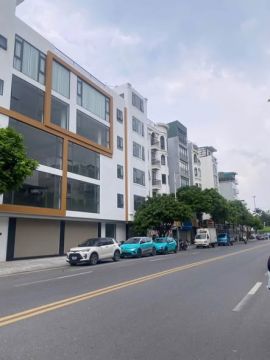 NHÀ ĐẸP NGỌC THỤY BỒ ĐỀ  -ÔTÔ ĐỖ CỬA NGÕ THÔNG XE TRÁNH-GẦN TRƯỜNG VIỆT PHÁP SÁT CÔNG VIÊN-KINH D...
