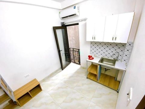 Sở hữu ngay nhà ngõ Tô Hoàng, giá 13.7 tỷ, 45m2x5T, KD được