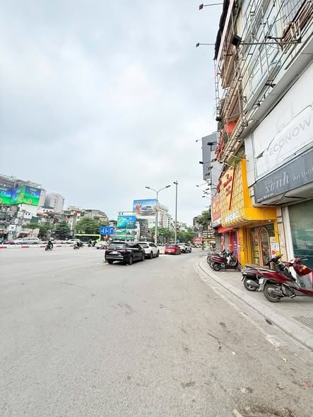 MẶT PHỐ XÃ ĐÀN NGÃ 5 Ô CHỢ DỪA – LÔ GÓC –