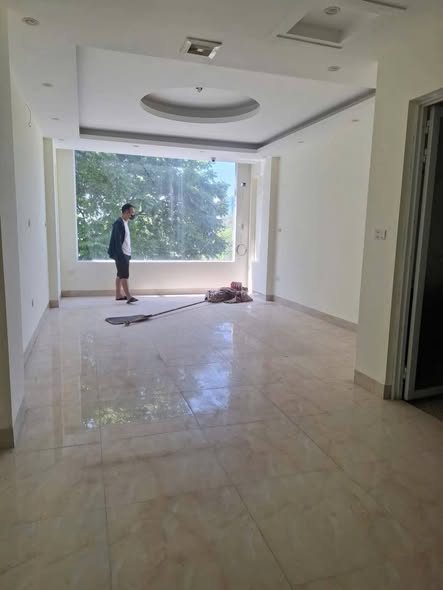Cho thuê nhà liền kề Mặt Lê Trọng Tấn, La Khê, Hà Đông