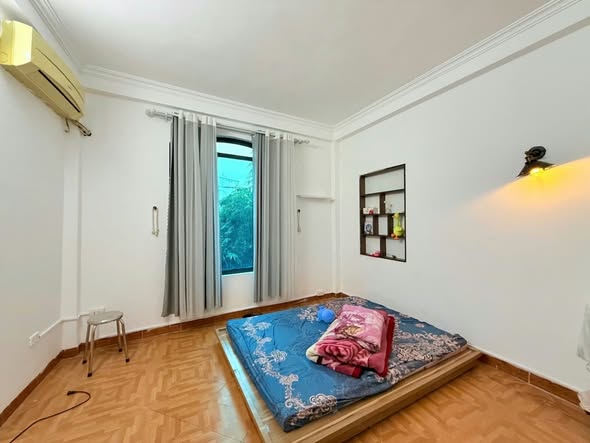 Nhà dân xây Tân Mai 25m² nhỉnh nhẹ 4 tỷ