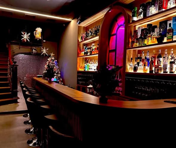 **SANG NHƯỢNG NHÀ HÀNG/BAR – LINH LANG | FULL ĐỒ, VÀO LÀM NGAY!**