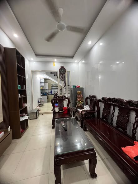 Hồng Mai & Hai Bà Trưng dt sổ 43m nhà 4 tầng nhỉnh 12 tỷ