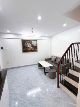 Hơn 2 tỷ sở hữu nhà Phố Nguyễn Lương Bằng Đống Đa