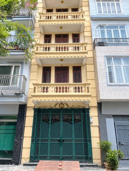 Cho thuê nhà ngõ 21x Trung Kính, phường Cầu Giấy