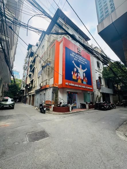 CHO THUÊ NHÀ LÁNG HẠ NGÕ PHỐ THÔNG GIẢNG VÕ OTO TRÁNH -  NHÀ LÔ GÓC DIỆN TÍCH 75M SỬ DỤNG 4 TẦNG ...