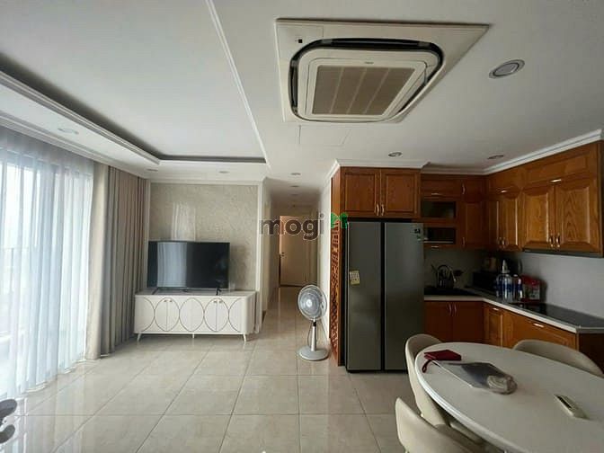 Chính chủ bán căn Vinhomes D'capital 3PN+2WC, diện tích